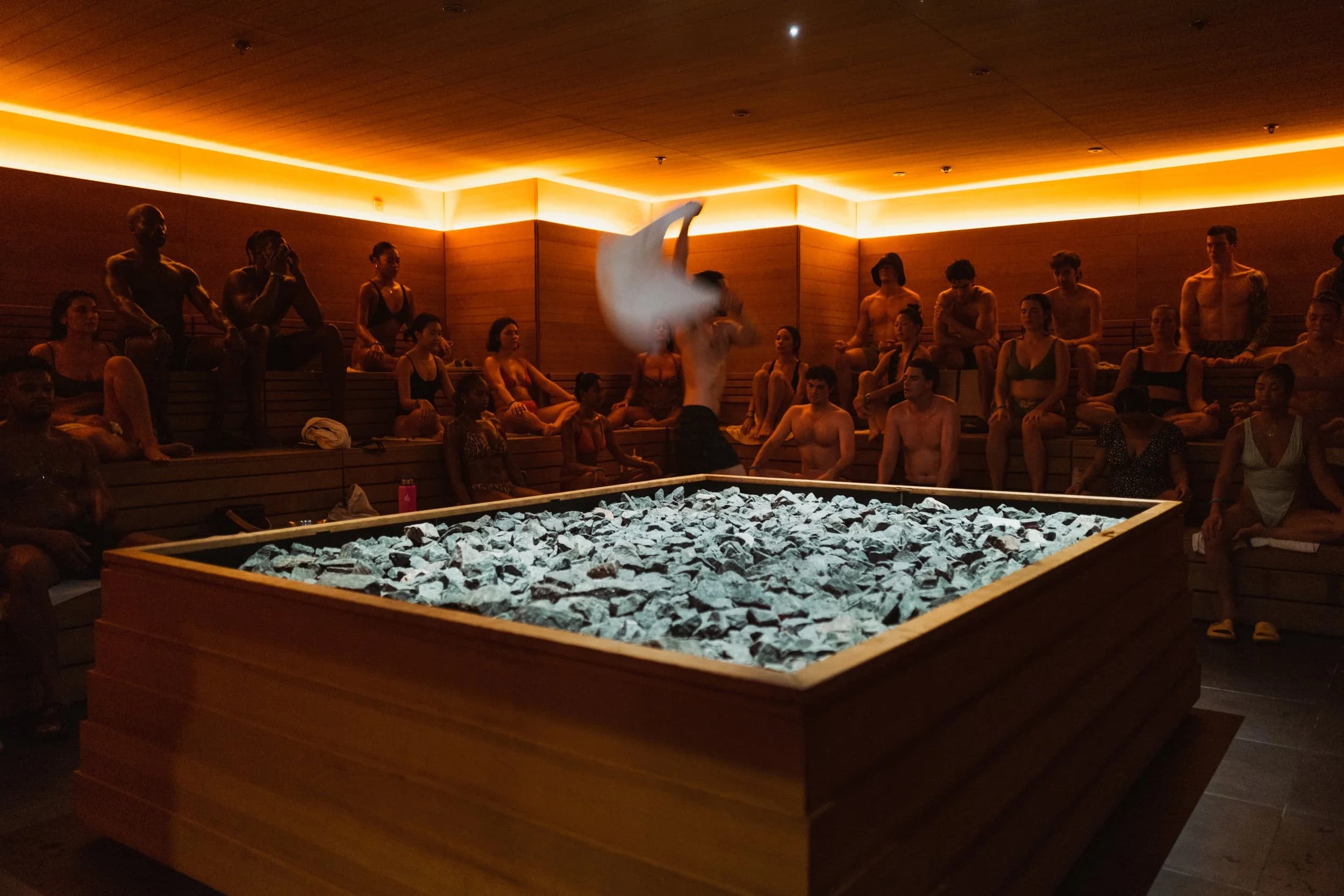 Aufguss sauna ritual